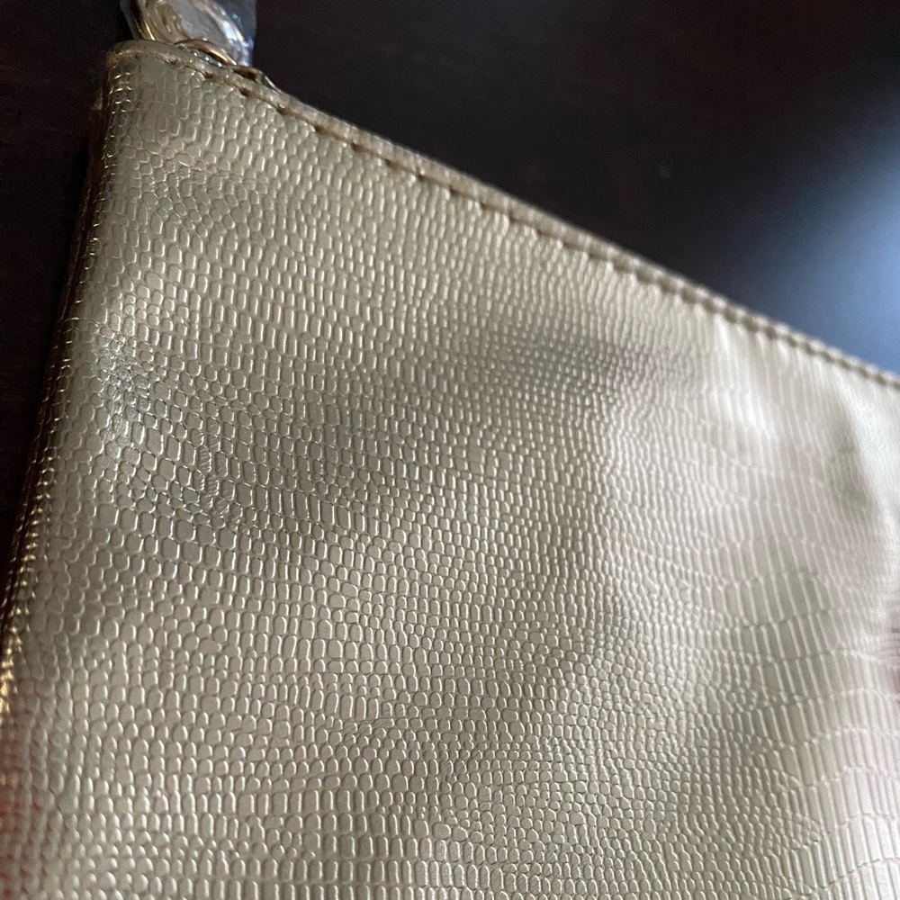NWT! Lancome brand metallic gold tone zippered bag/pouch - Picture 10 of 12